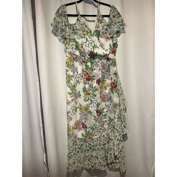 Nanette Lepore Dresses & Skirts - Nanette Lepore Floral Wrap Dress Size 4 Spaghetti Strap Knee Length
